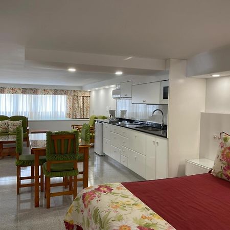 Emycanarias Holiday Homes Vecindario 베신다리오 외부 사진