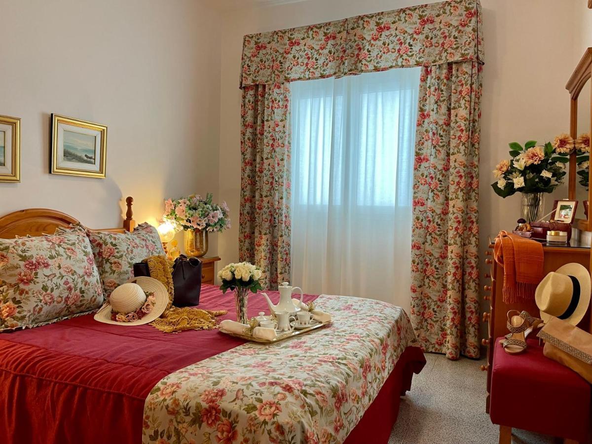 Emycanarias Holiday Homes Vecindario 베신다리오 외부 사진