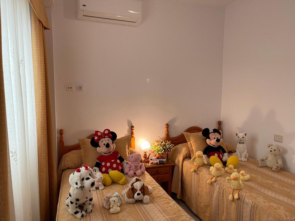 Emycanarias Holiday Homes Vecindario 베신다리오 외부 사진
