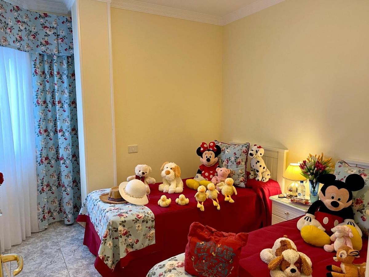 Emycanarias Holiday Homes Vecindario 베신다리오 외부 사진