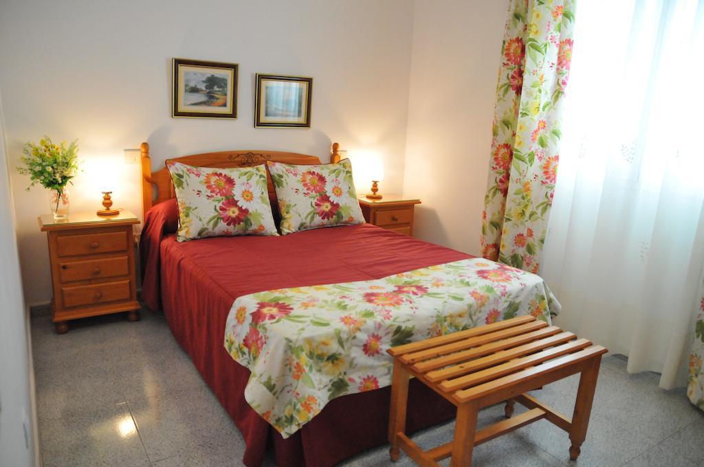Emycanarias Holiday Homes Vecindario 베신다리오 객실 사진